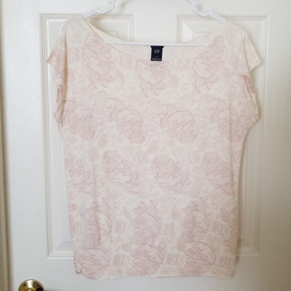 GAP Tops - GAP NWOT COLD SHOULDER PINK SHIRT GAP Tops - GAP NWOT COLD SHOULDER PINK SHIRT